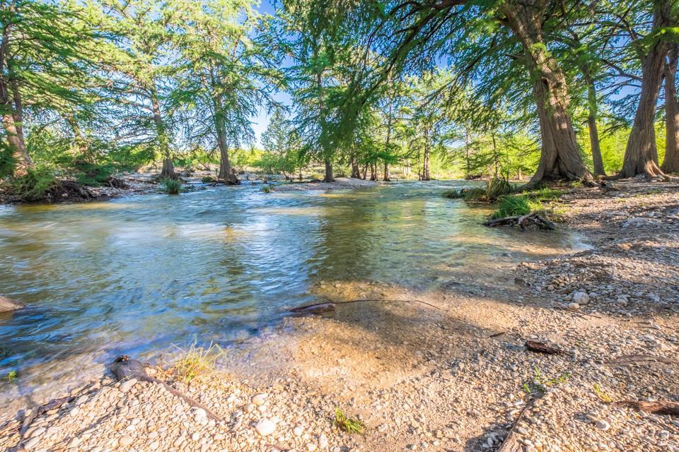 River Bluff Cabins Rio Frio Exterior photo